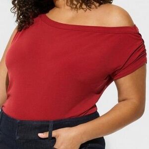 🆕 NWT Women’s torrid 3 Red Studio Knit Cowl Top 22 24